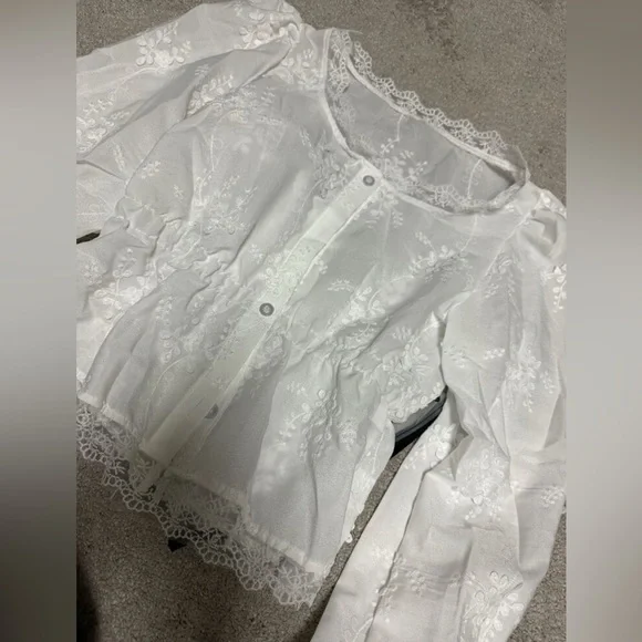 Boho White Semi Sheer Lace Button Down Embroidered Floral Top - Picture 7 of 9